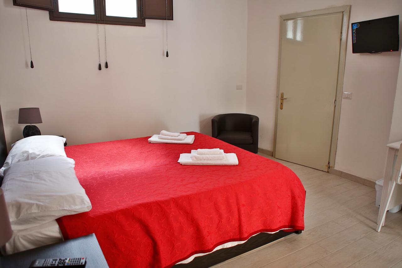 Bed and Breakfast Palazzo Melnis Cefalú Exterior foto